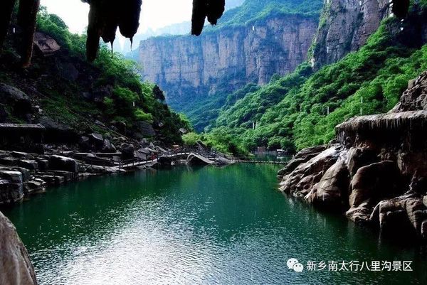 新乡南太行八里沟景区祝天下母亲节日快乐